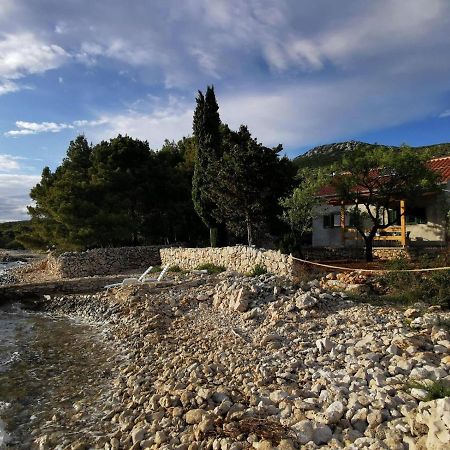 Kuca Za Odmor Obitelji Pedisic Villa Banj Dış mekan fotoğraf