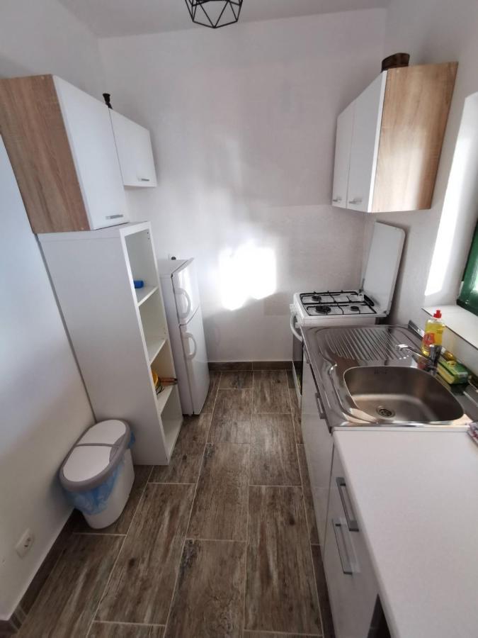 Kuca Za Odmor Obitelji Pedisic Villa Banj Dış mekan fotoğraf